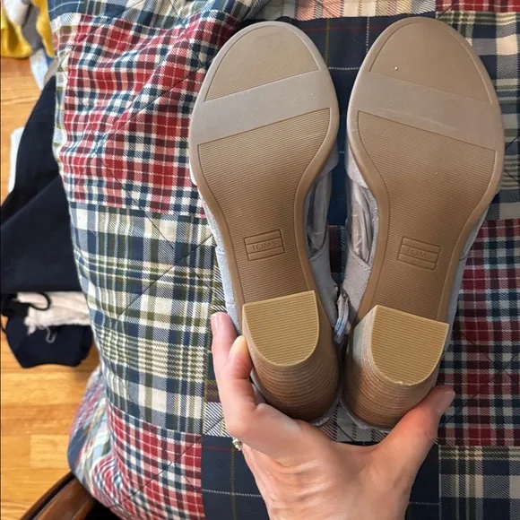 Toms Light Gray Ankle Booties - Picture 3 of 5